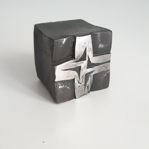 Croix cube Fer JJ Bris N°3F