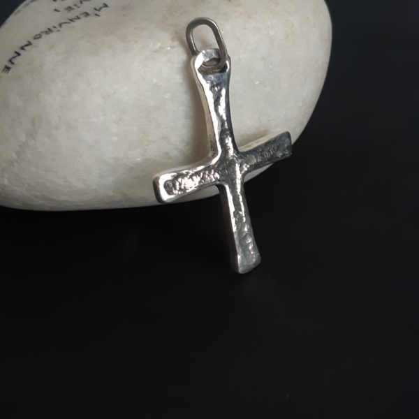 Grand croix argent en pendentif Darnas