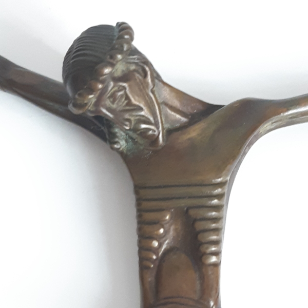 Christ en Croix avec couronne d'épines JLRucki 114 H 20 cm