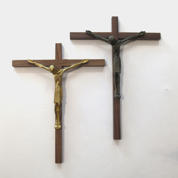 Christ en Croix avec couronne d'épines JLRucki 114 H 20 cm vernis or
